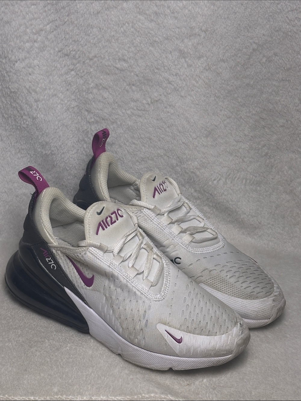 Nike Air Max 270 GS White Hot Fuchsia 5Y Running Sneakers Gym Workout
